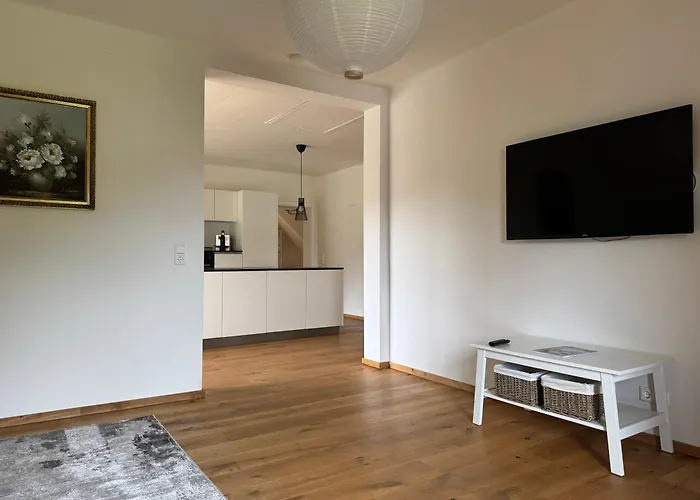 Christine Am * 魏森湖