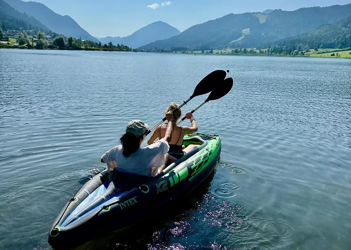 Christine Am * 魏森湖