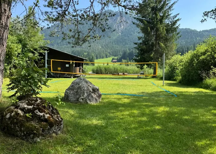 Christine Am * 魏森湖